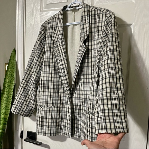 Separate Editions Vintage Blazer - Picture 5 of 11